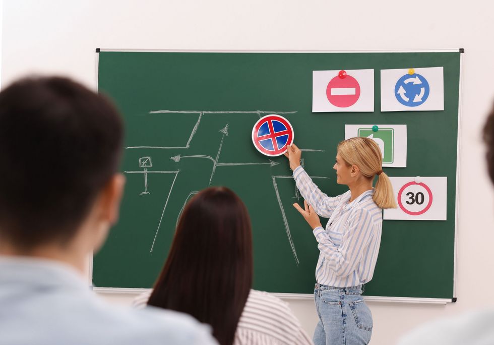Research Finds 95% Of Drivers Would Fail Their Theory Test Now